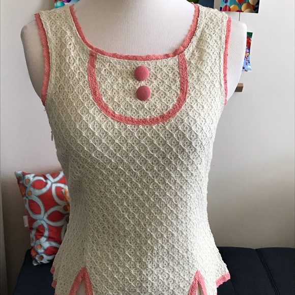 NWT Cream and Pink Top Size S - Picture 1 of 6